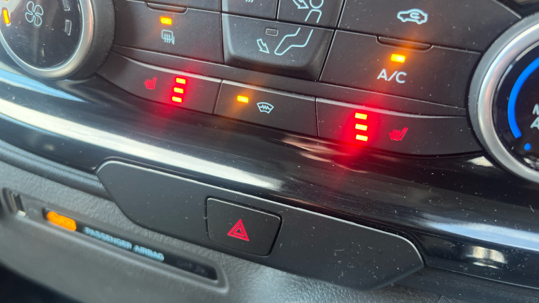 Ford Transit Custom 280 L1 Diesel Fwd 2.0 EcoBlue 130ps Low Roof Limited Van